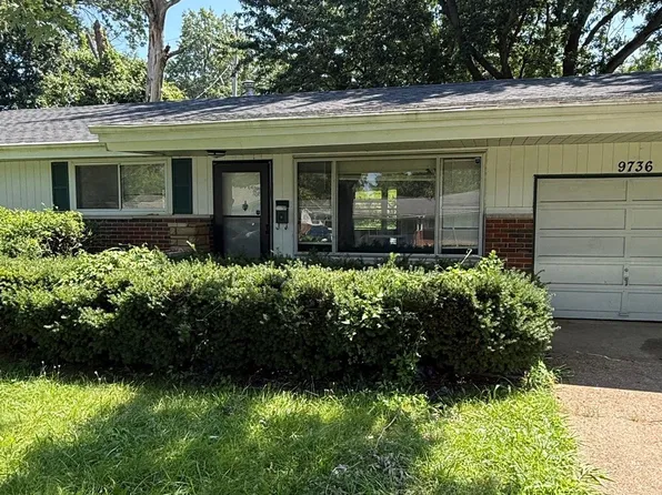 9736 Lanier Dr, Saint Louis, MO 63136