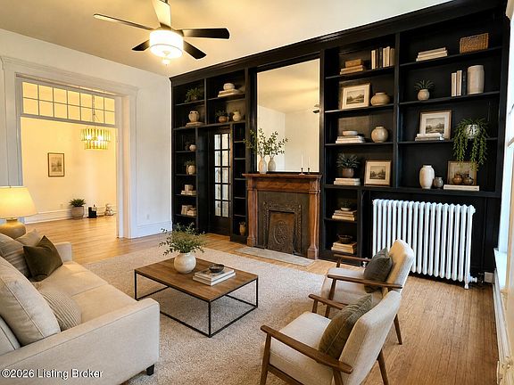 2nd image of 1080 Baxter Ave APT 3
