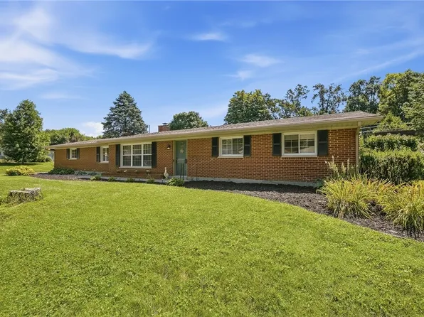 2450 Rawnsdale Rd, Dayton, OH 45440