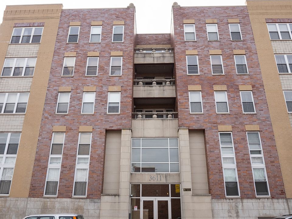 1st image of 3611 W Montrose Ave Unit 107