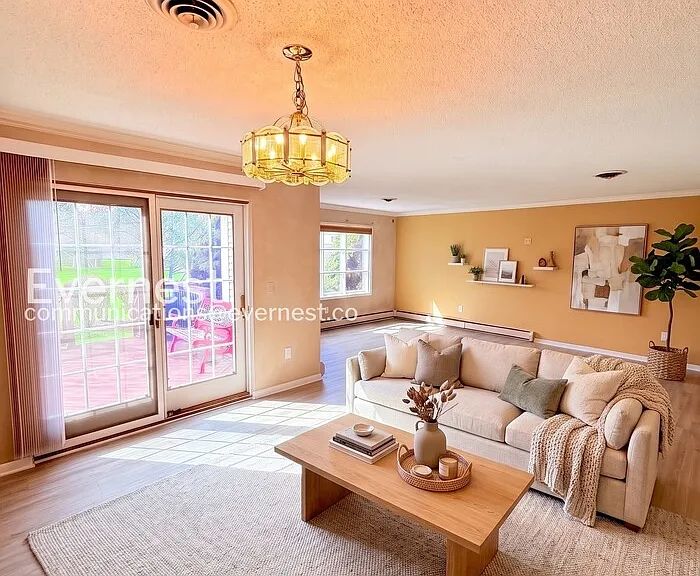 42021 Banbury Ct — Photo 7
