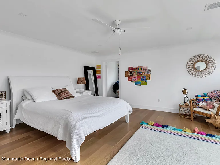 27 Tuttle Ave — Photo 33