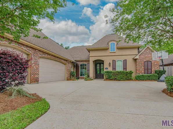 12339 Oak Fields Dr, Geismar, LA 70734