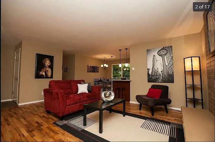 Building Photo - 16223 Cascadian Way