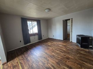 JGOFF Cottage, Miles City, MT 59301