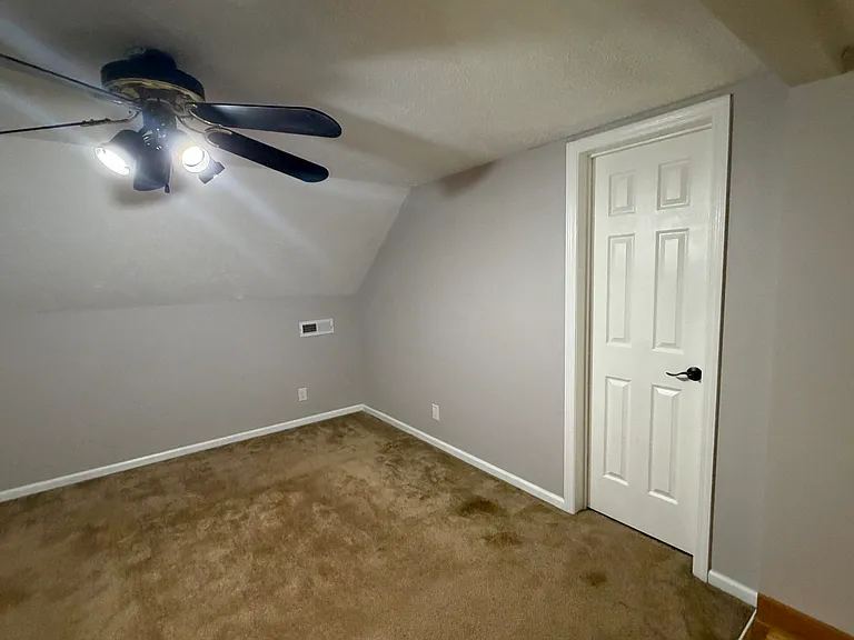 175 Highland Cir — Photo 31