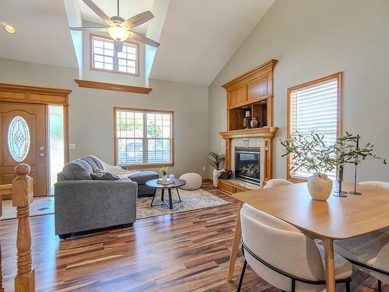 next background image