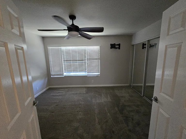 8432 El Arroyo Dr — Photo 4