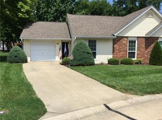 407 Cambridge Pl, Saint Peters, MO 63376