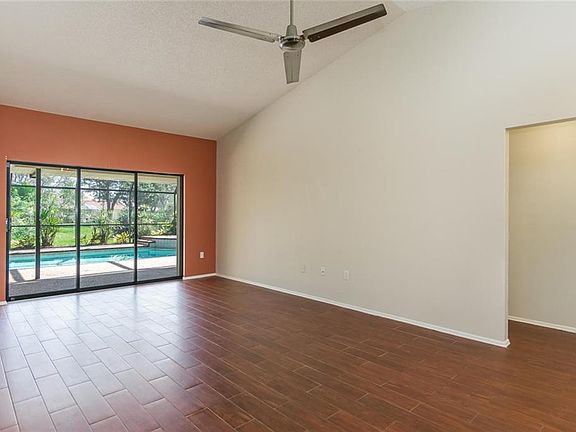 5th image of 5010 Southern Pine Cir