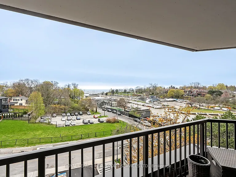 100 Lakeshore Rd E #805 — Photo 24