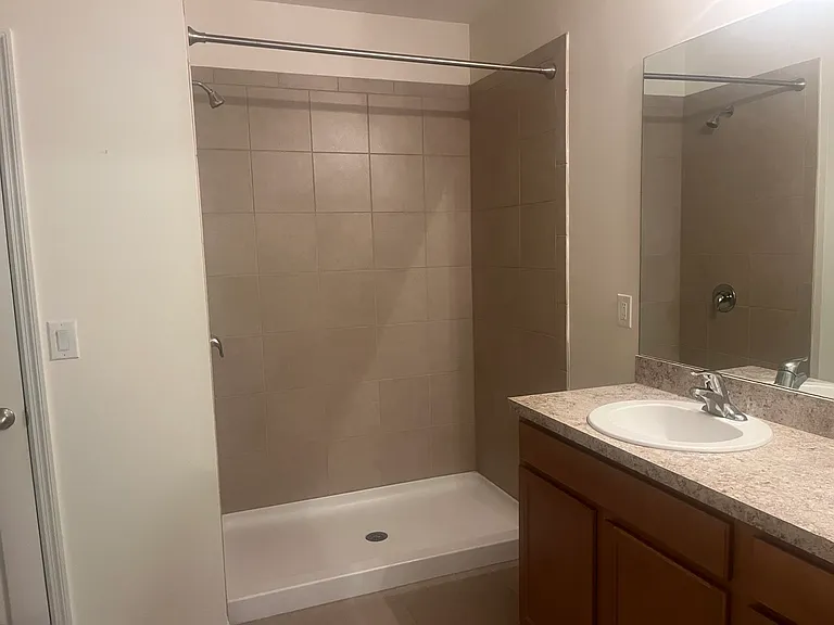 486 Chubut Ct — Photo 13