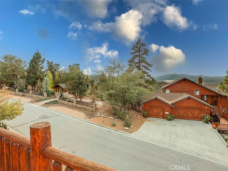 351 Glenwood Dr — Photo 25
