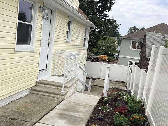 2nd image of 250 Fredrick Ave