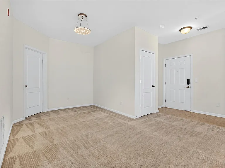 24620 Byrne Meadow Sq #300 — Photo 13
