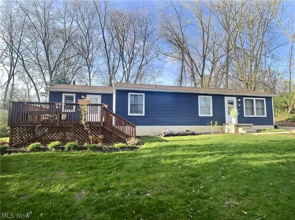 27 Weil Ave, Coventry Township, OH 44319