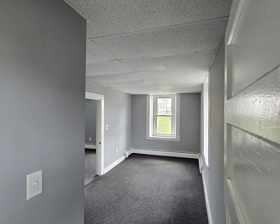 2nd image of 174 S Main St #3
