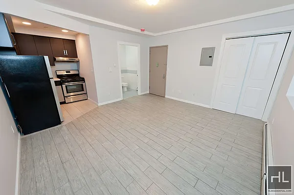 Rented by Highline Residential | media 21