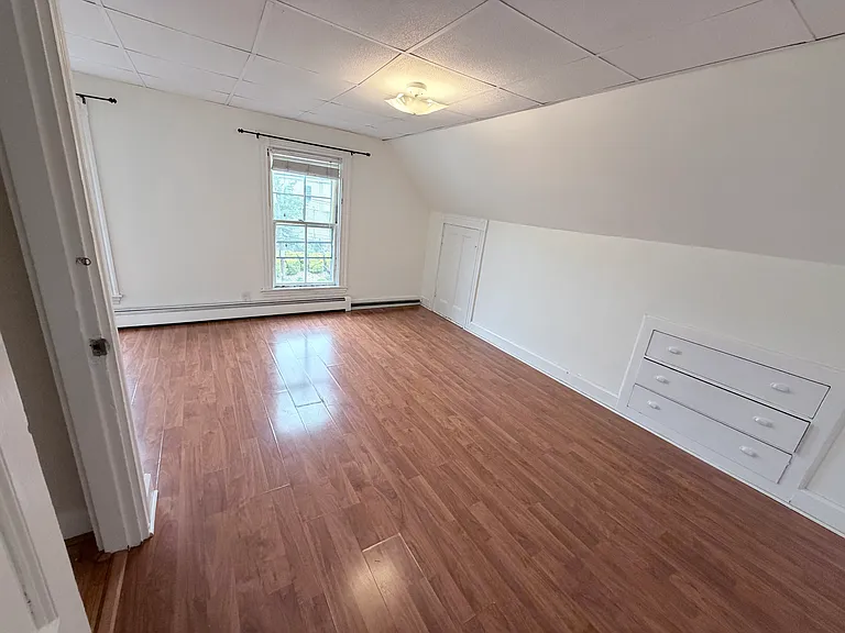 38 Glenwood St #3 — Photo 25