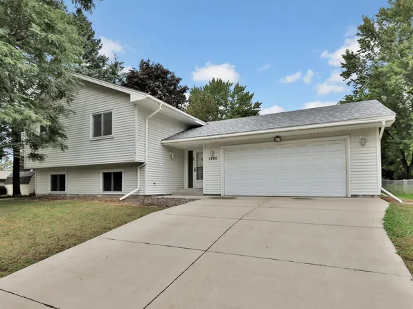1865 Elm St, White Bear Lake, MN 55110