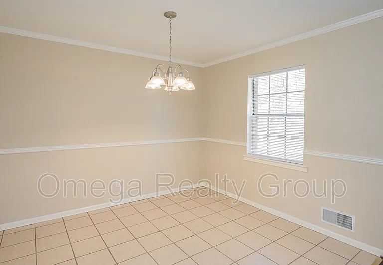 1313 Oak Ter — Photo 12