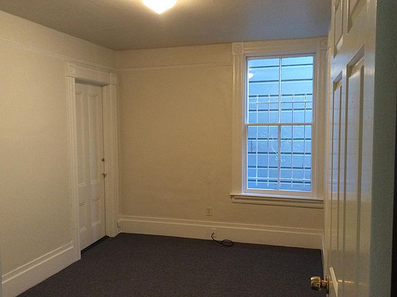 5th image of 2870 22nd St