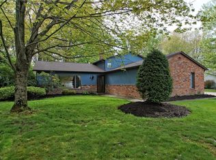 7724 Andrea Dr, Mentor, OH 44060
