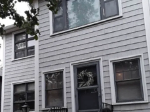 26 Francis St, Everett, MA 02149