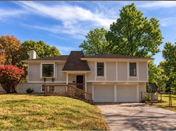 11309 W 52nd Ter, Shawnee, KS 66203