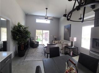 1251 Canyon Shrs, Canyon Lake, TX 78133