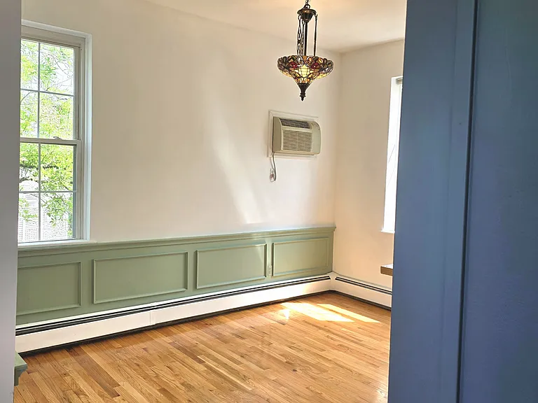4 Grand St — Photo 6