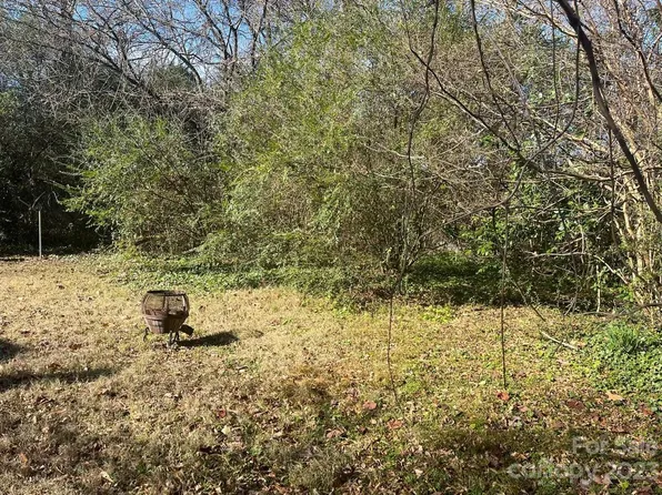 2016 Wilson Ave, Charlotte, NC 28208