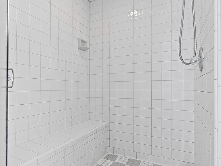 3010 Eaker Dr — Photo 21