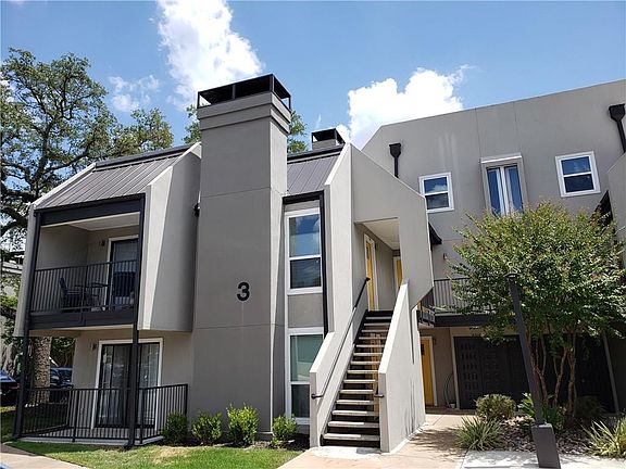 2nd image of 935 La Posada Dr #134