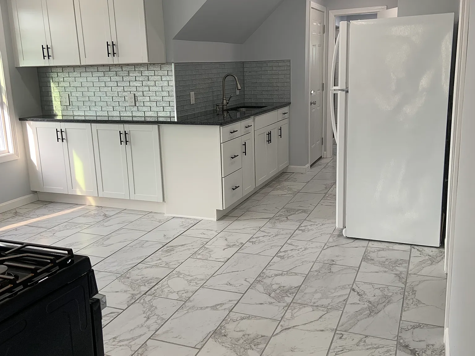 2 bed, $1,760 — Photo 4