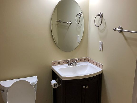 5th image of 2308 Oriole Dr