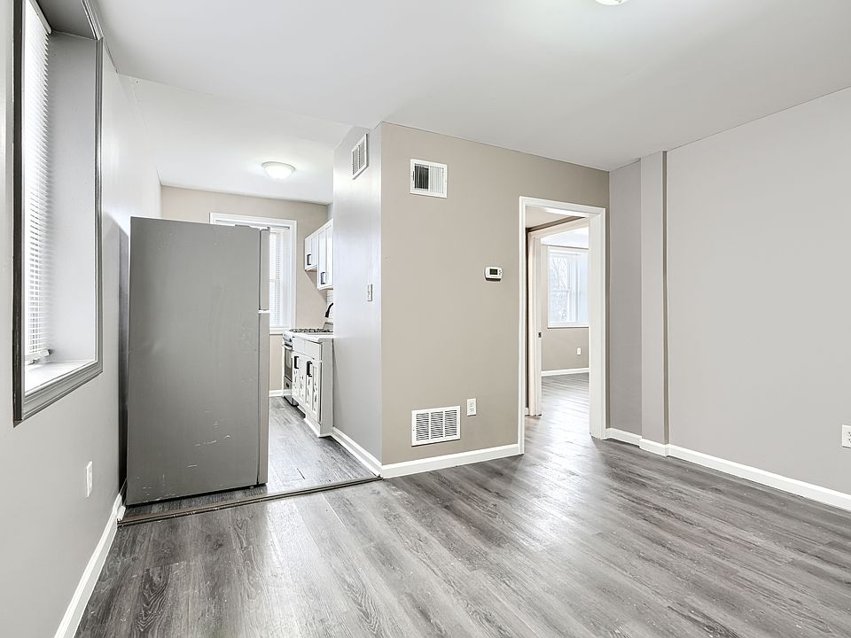 1st image of 3633 Liberty Heights Ave #C1