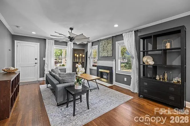 1501 Herrin Ave — Photo 14