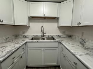 761 Englewood Ave, Saint Paul, MN 55104