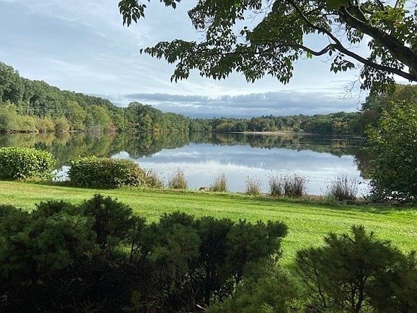 1st image of 47 Mill Pond #47