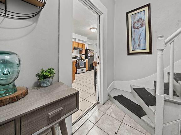 2nd image of 150 Bremen St APT 2