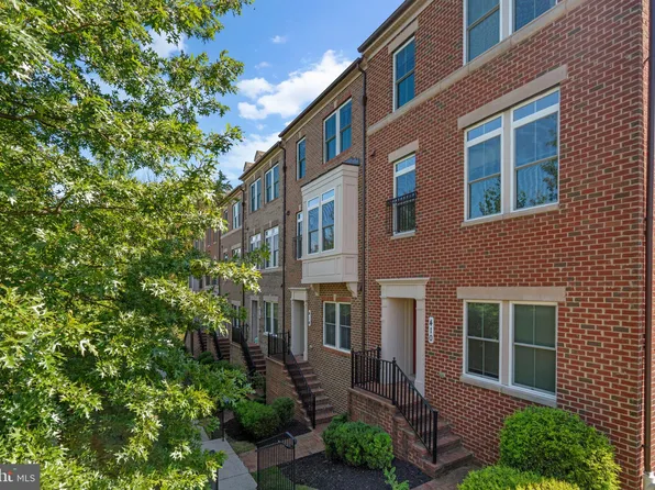 414 Hydrangea Pl, Gaithersburg, MD 20878