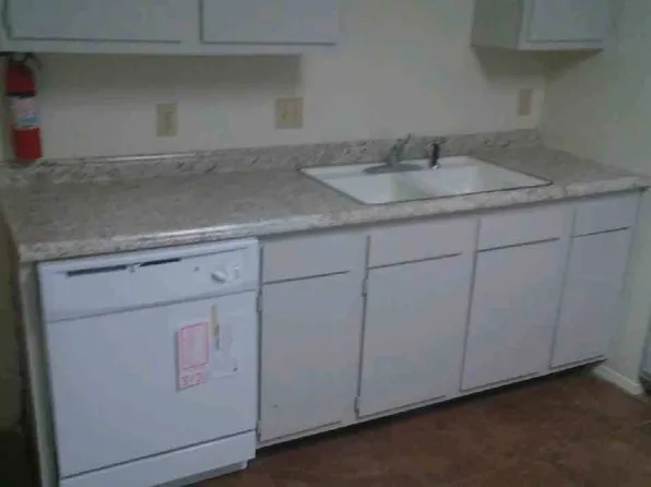 Sunset Apartments, 301-345 Sunset Pl, Hobbs, NM 88240