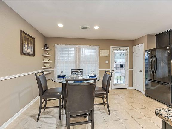 3rd image of 3022 Pathfinders Pass