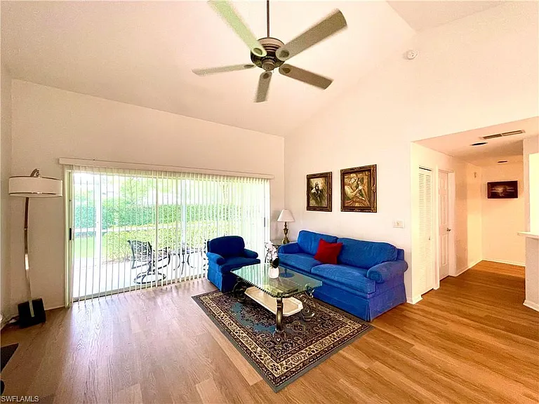 685 Windsor Sq #101 — Photo 15