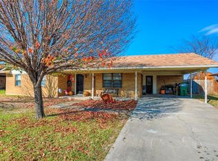 307 Spring Creek Est, Valley View, TX 76272