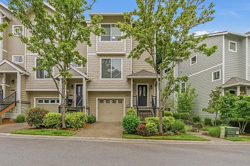 10565 NE Avery Way Photo 1