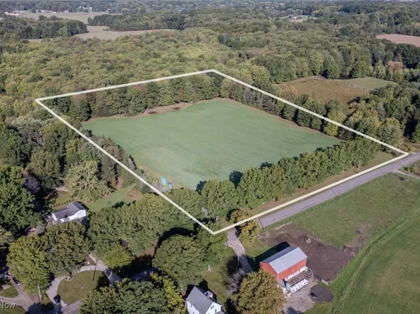 61 Industry Rd, Atwater, OH 44201