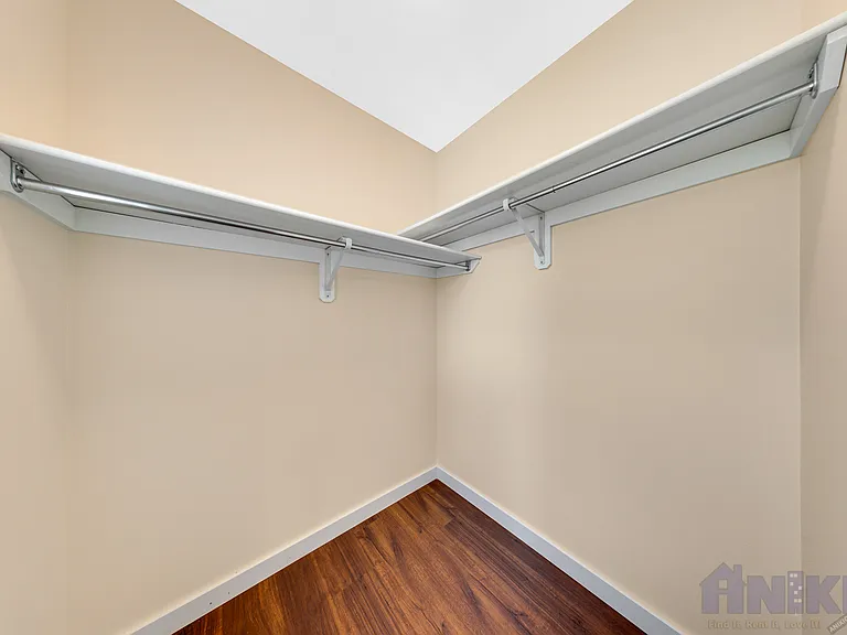 710 Gordon Rd — Photo 11