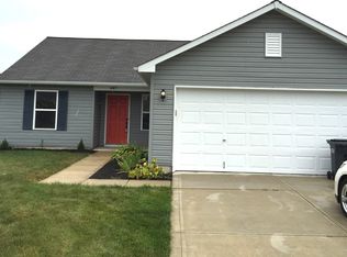 1467 Round Lake Rd, Greenwood, IN 46143